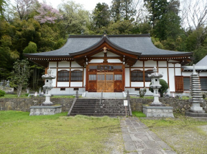 令和７年（2025年）４月２５日、天然理心流勇武館は、会津天寧寺、米沢高國寺にて行われました近藤勇追善供養墓前祭に参列させていただきました。